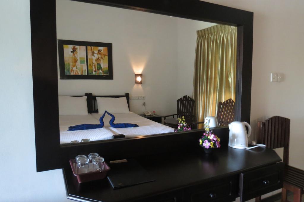 Scandinavia Hotel Hikkaduwa Chambre photo