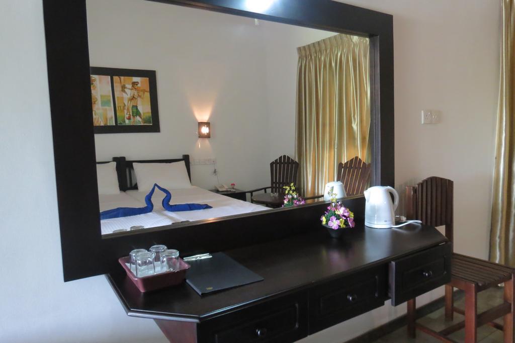 Scandinavia Hotel Hikkaduwa Chambre photo