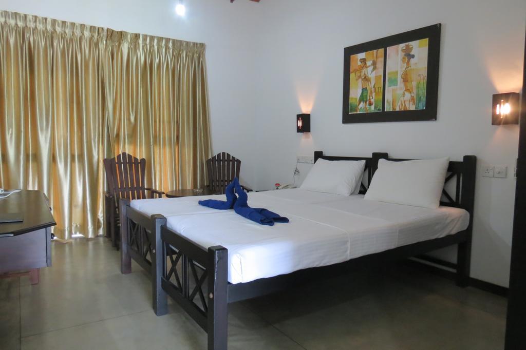 Scandinavia Hotel Hikkaduwa Chambre photo