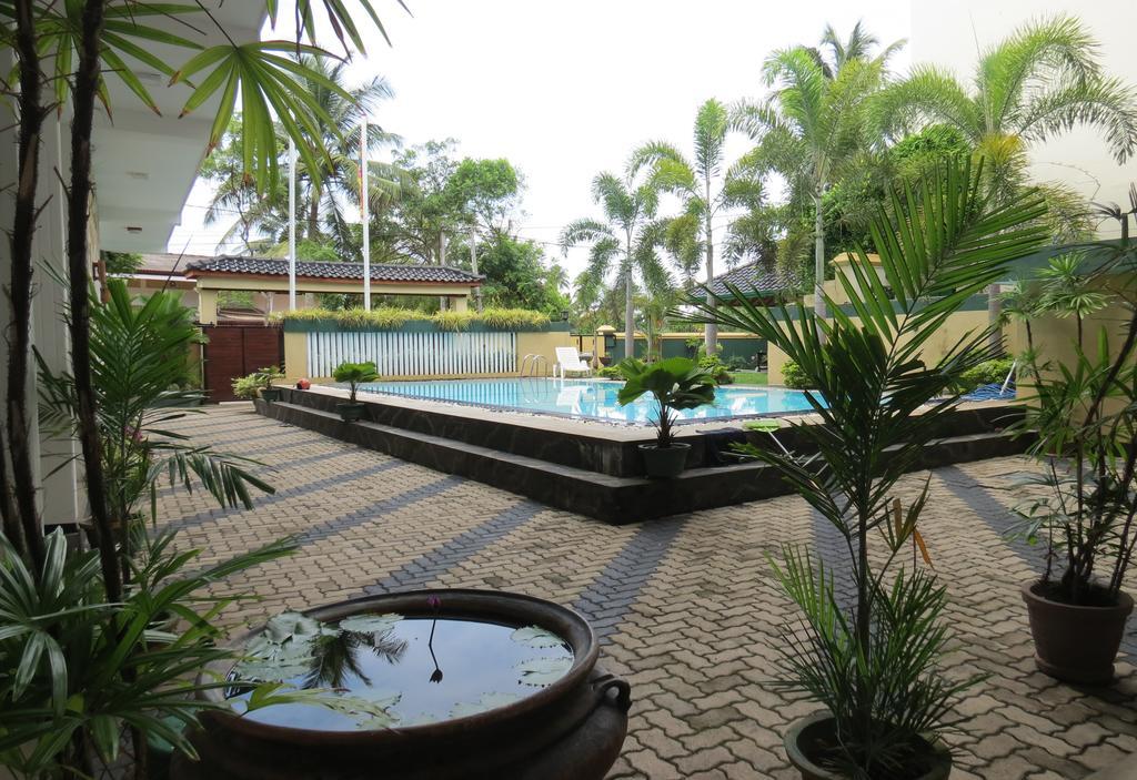 Scandinavia Hotel Hikkaduwa Extérieur photo