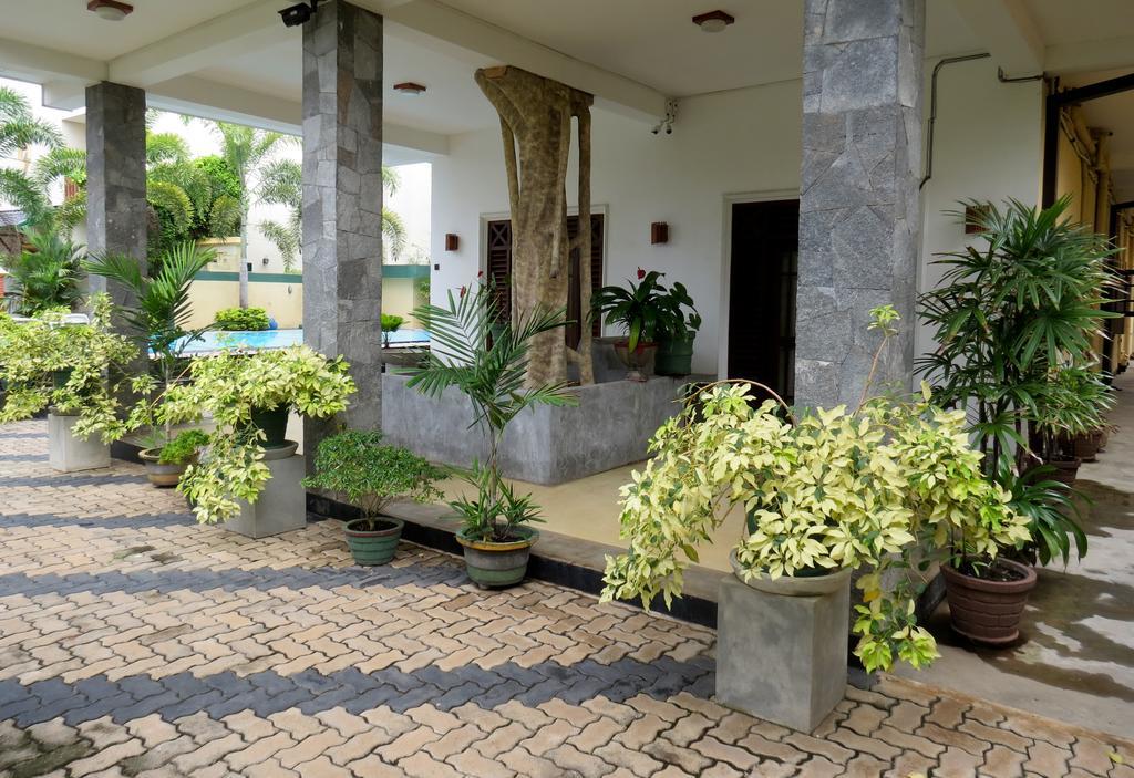 Scandinavia Hotel Hikkaduwa Extérieur photo
